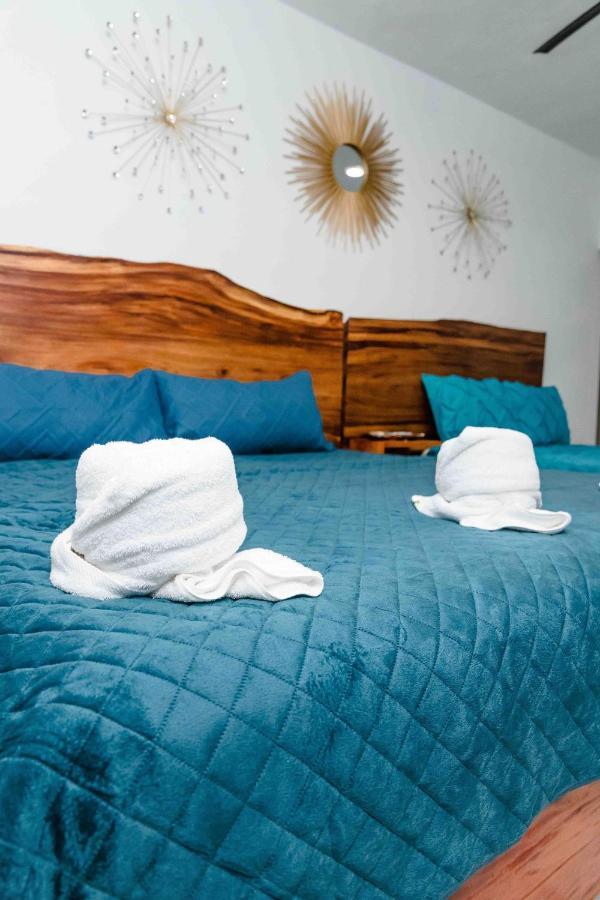 Hotel Naomi City Center Bacalar Exterior photo